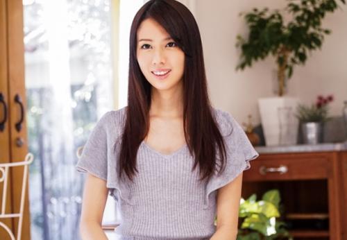 紗凪美羽　ジュニアタレントとして活躍していた男性経験少なめな彼女がＡＶデビュー