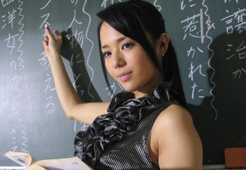 蒼井そら　狂った教え子に脅迫されて麻縄で縛り上げられ従うがままに犯される