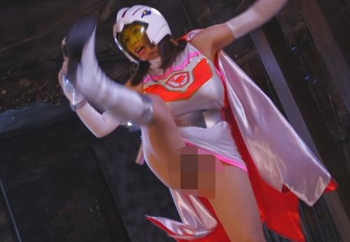 春菜はな　女戦士がノーパンでハイキックしてマンコを見られてレイプされる