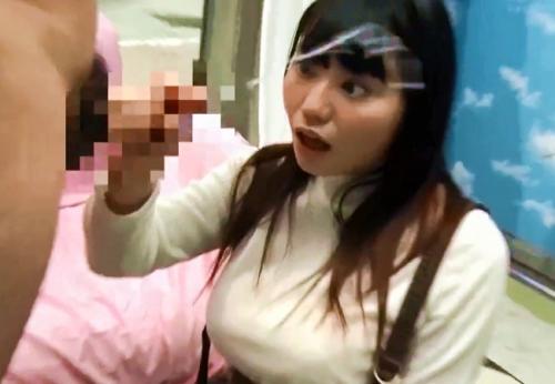 マジックミラー号 　早漏のチンポを巨乳の美少女が手コキしたらとんでもない量の精子を発射