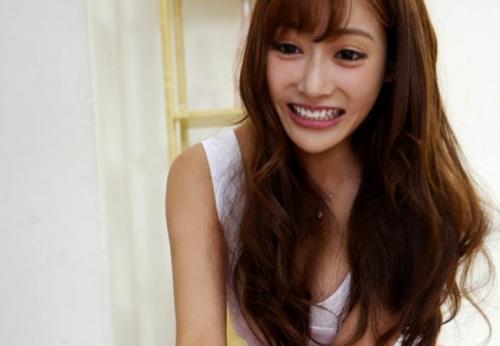 明日花キララ　人気ＡＶ女優のおまんこに辿りつけるのかS級テクニックに10分間耐えられたらセックス出来ちゃうんです