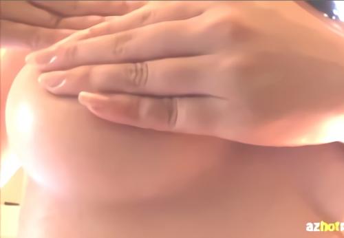 佐々木心音　Ｆカップおっぱいとマ〇コが堪能できるイメージビデオ