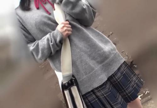 マジックミラー号　田舎の真面目で地味なＪＫを脱がせたらエロい体してたのでヤっちゃった