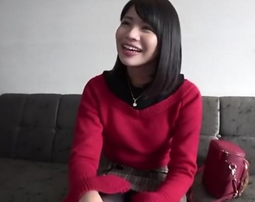 《素人ナンパ》童貞クン憧れの美女をイケメンがナンパして目隠しで責める！童貞にタッチ交代www良かったねぇ！エッチできて！