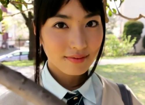 【由愛可奈】天才ハメ撮り師とAVアイドルの濃厚ベロチューセックス！美少女JKの魅力を引き出した作品！