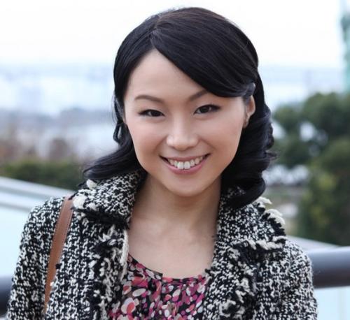＝人妻＝オナニーで性欲解消する日々…！せっかくの不倫チャンスなりふり構っていられないッ！全力で喘ぐ熟女はエロい！