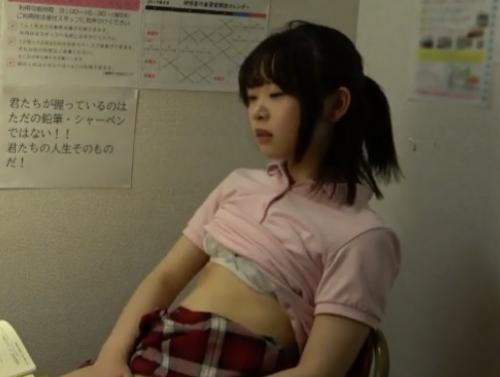 「ふぅ…気持ち良かったぁ…♡」娘がちゃんと勉強やってるかカメラ付けたんだがまさかオナニーが映ってしまうとは…！