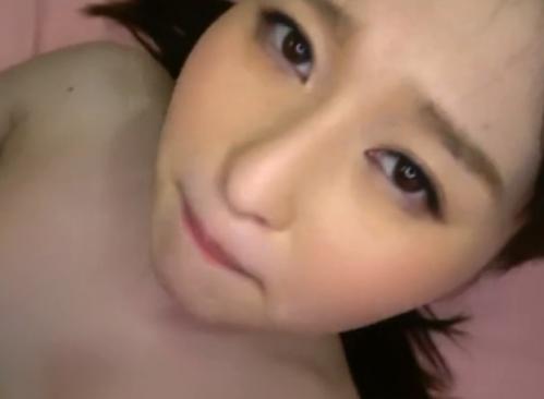 《素人ナンパ》まだまだウブな女子大生に性の喜びを教え込む！色白美少女は素質あり！フェラ☆騎乗位☆エロいです！
