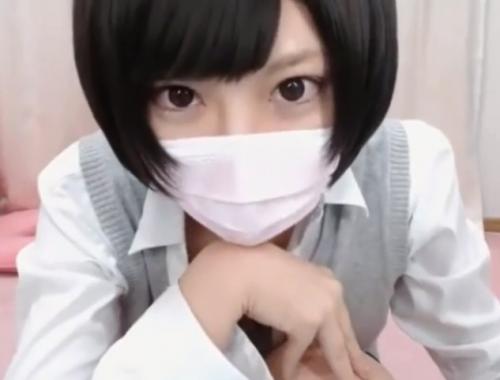 【ライブチャット】そんな目で見つめられたら惚れてまうやろ～！ガチ恋不可避の超絶美少女現る！！！JK制服で挑発たまらん！