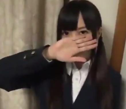 【素人ナンパ】JK援交ハメ撮り中出し！制服ロリ美少女の手コキフェラ乳首舐めがエロい！終始可愛いエロ動画！