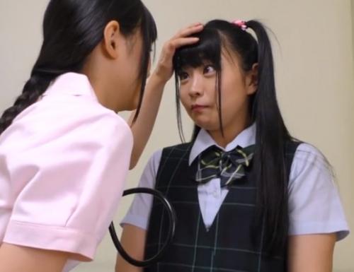 【レズ】JK「ほえぇ～このナースさん可愛いっ！」美少女同士のカラミをパンチラにこだわって撮ったエロ動画！