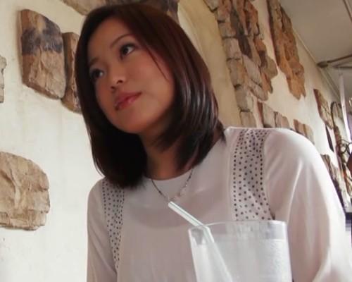 【人妻ナンパ】セレブ奥様☆不倫セックスに挑戦！ハメ撮り応募してきた痴女巨乳美女の性欲を満たすためにがんばる僕。