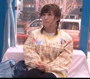 【MM号×筆おろし】やっぱ保母さんでしょぅ♪いつも子供のお世話をしている優しい美女に初セックスの相手をお願いしてみたww
