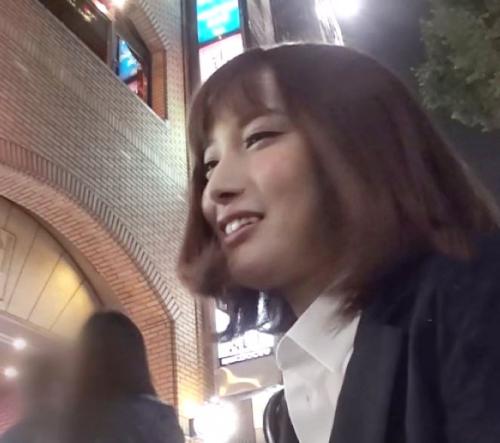 『かなり感じやすいんだね♡』巨大化した男根を口で責めて唾液を絡ませつつもちゅぱちゅぱして悶絶させちゃってるガツガツした姿がたっまんねぇｗ