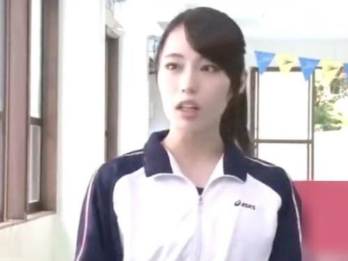 泳ぎの授業中にプールで時間停止！スクール水着の女子高生をやりたい放題に犯しまくる男子学生！