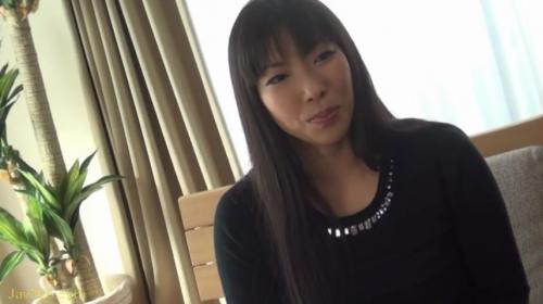 えげつない爆乳人妻がギンギンチンポを乳首に擦りつけられて喘ぐ不倫SEX！