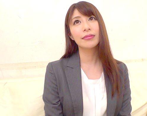 ＜素人OLハメ撮り＞昼間は企業で働きながらも性欲や性癖を抑えて生きている20代女性！そんなOLさん達のみを募集し素人さんロケを敢行。