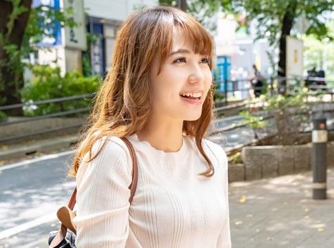 ＜素人＞渋谷でナンパしたらなんと人妻だった！大きめでピン！と立った乳首がエロ過ぎる！ゆるふわキュートな若妻が超絶イキ！