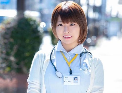＜素人＞ 「絶倫ち○ぽ診察してくれませんか？」勃起が収まらなくて困っている男性をあの手この手で優しく導く白衣の天使たち