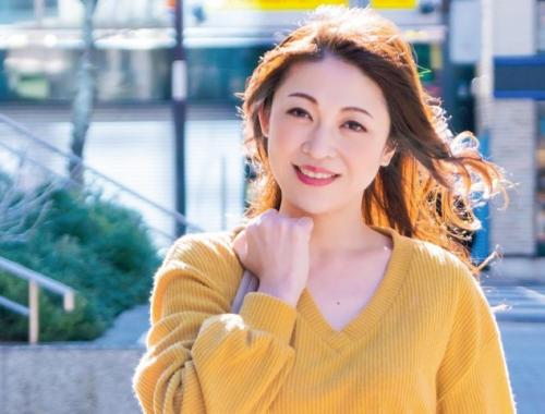 ＜素人＞「綺麗に歳を重ねた女性にインタビューしてます」と建前ナンパ。