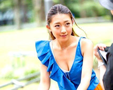 ＜人妻ナンパ＞口説き落とされて妊娠前より敏感になったオマ◯コ濃密アクメに耐える人妻！