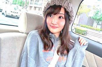 ＜素人＞美少女動画配信者を路上でナンパ！ノリで口説きまくったら彼氏いるのにマ○コぱっか～んでした！