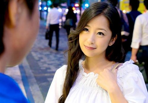 ＜素人ナンパ＞「…ナカでちょうだい…♡」リアル巨乳妻口説き！イかせまくられた生中出し！