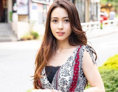 ＜素人ナンパ＞「旦那とは最近シテなくて…。」渋谷でナンパしたクオーター人妻！SSSクラスの美BODYに中出しSEX!
