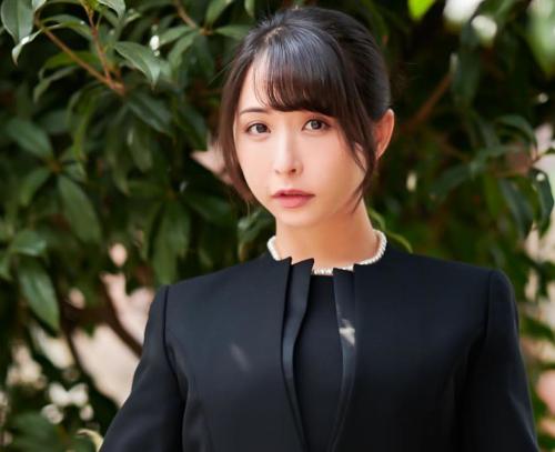 ＜MM号＞「…これ以上は流石にダメですよ…。」未亡人NTR！！訳あり喪服美女が背徳の快楽の狭間で連続中出し！