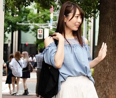 ＜素人＞いつもよりワンランク上の人妻をゲットするべくナンパ！