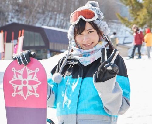 ＜素人＞「遭難対策してみませんか？」密着ディープキスしながらの乳モミ、手コキ、指入れ保温…もしもの時のサバイバル術で火がついた2人は友情よりも性欲が勝りSEXをしてしまうのか！？