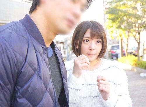 ＜素人ナンパ企画＞「ドキドキ緊迫モニタリング！」友情VS性欲 ムラムラを抑えられない2人は中出しSEXしちゃうのか！？