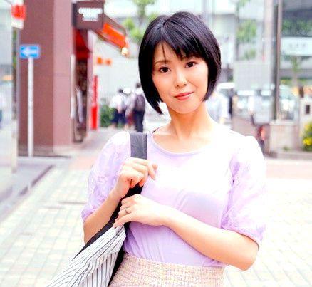 ＜熟女ナンパ＞「四十路妻をねぎらうどころか激しく容赦なく犯す！」若い男性と二人っきりのハメ撮り！
