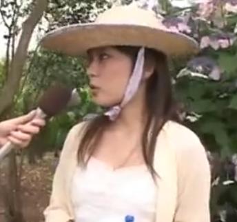 変態男が自分の姿が無いことを良いことに外で公然わいせつ行為に性欲発散！