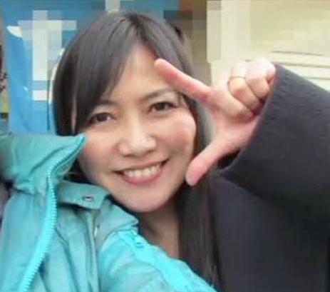《盗撮》旦那不在家族旅行中に子供が美人母夜這い！無理やり強引レイプに発情興奮しフル勃起チンポ舐め濃厚家族セックス☆