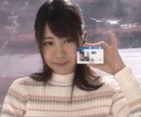 男の突起物が目の前に出てくると羞恥心を隠すためか笑いが止まらないｗそのまま３Pに持ち込まれてしまう…