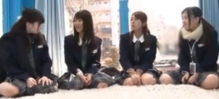 女学生4人なのでテンションも高いしセックスへの興味も深い…ノリの良い娘達とヤッちゃってイッちゃう☆