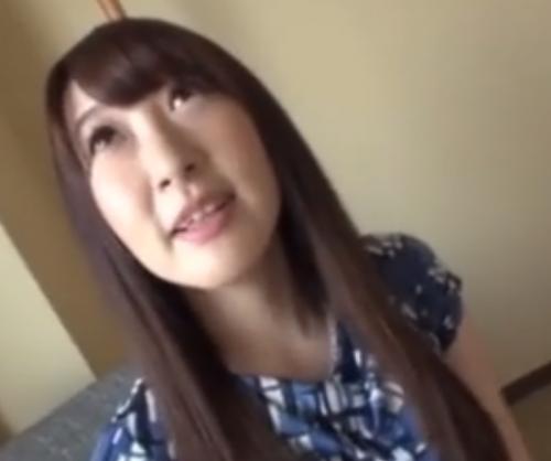 白いブラジャーに白いTバックがとても似合うスタイルの良い女性のプライベート的セックス！