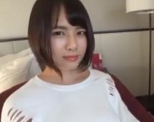 シャワーシーンで全身のスタイルの良さがモロ見えるｗ紅の下着がエロさ引き出しててエッチ好き♡