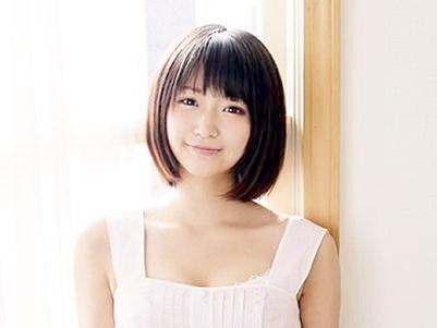 ＜芸能人＞現役タレント＆秋葉原のメイドさん！大物もベタ褒めするロリ童顔な超美少女が赤面羞恥のAVデビュー作品♥＜処女作＞