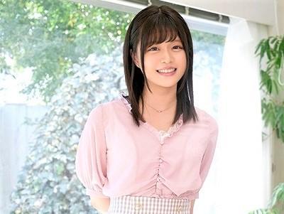 『ナマって、こんなに気持ちイイんだ…♥』くっそ可愛い現役JDが”種付け”の虜に！？膣内射精に溺れる連続中出しデビュー作品