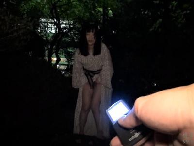 ＜遠隔ローター＞『コレ駄目ぇぇ…♡』貧乳ロリ顔美少女と温泉旅行でとびっこ調教！痴漢紛いのセクハラ羞恥プレイで痙攣アクメ♥