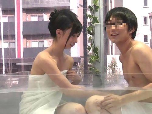 男女で友達の関係を維持してる大学生がタオル一枚で一緒にお風呂ｗ過激なエロミッションであっさり一線超える検証セックス！