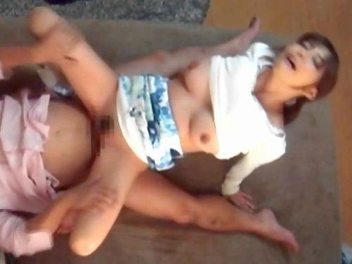 『え？ちょっと…ダメェ！洗わなきゃ…』無許可中出しにパニックｗｗｗ隠しカメラ仕込んだヤリ部屋に人妻をナンパ連れ込み！