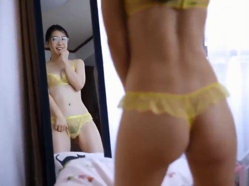 【古川いおり】身に着けた女は発情し、それを見た男は誘惑される高級ランジェリー！地味で根暗なOLが豹変！社内で妄想誘惑プレイ！