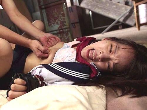乳首を抓られ薬漬けで朦朧としてる意識が覚醒！単身潜入した敵アジトで囚われキメセク調教され女子校生捜査官！