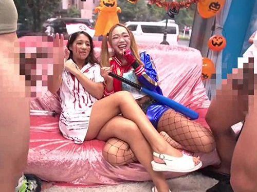 目の前に現れたフリフリデカチンに爆笑！ハロウィンパーティで完全に酔わせたギャルをMM号に連れ込みナンパ！