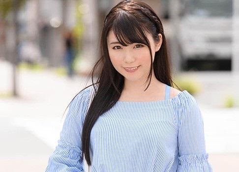 「こんな恥ずかしい格好させないでっ！」「牛乳を口に含んだ状態で10分間くすぐりにガマンできたら100万円！」に巨乳女子大生がチャレンジ！