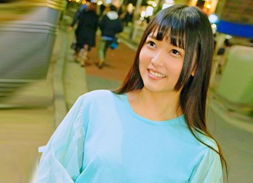 ＝素人＝ちっちゃいオマ○コに激ピストンしてみたら想像以上にけっこう大きな声を出しちゃう奥様です