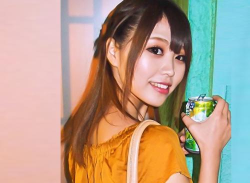 ＝素人＝頭真っ白状態で何でもさせてくれちゃいます。何度イってるか分からないくらいの気持ち良さで最後はヘロヘロ。